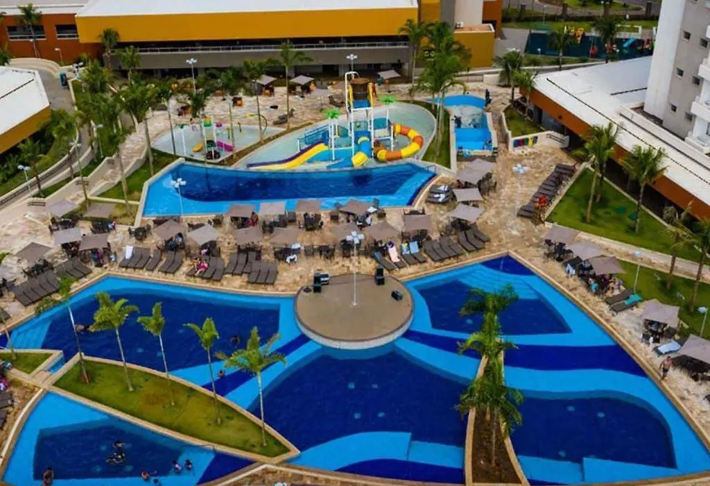 Enjoy Solar Das Aguas Apartamento No Maior Resort Do Brasil Em Olimpia Proximo Ao Thermas Dos Laranjais-1