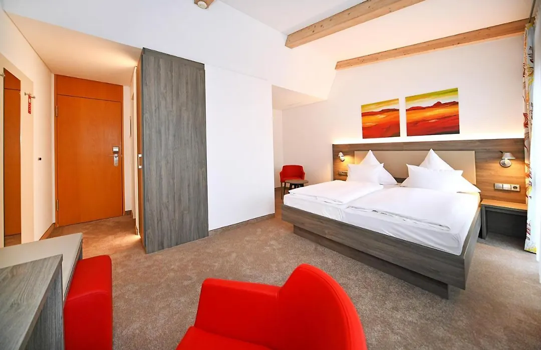 GenoHotel-1