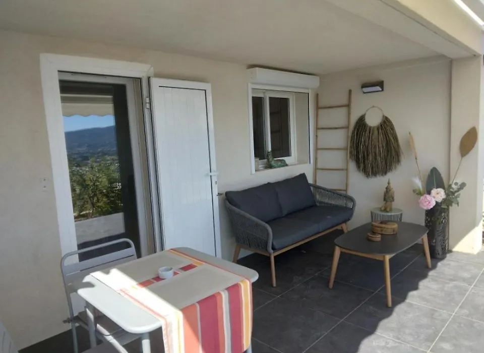Le Spot 577-1