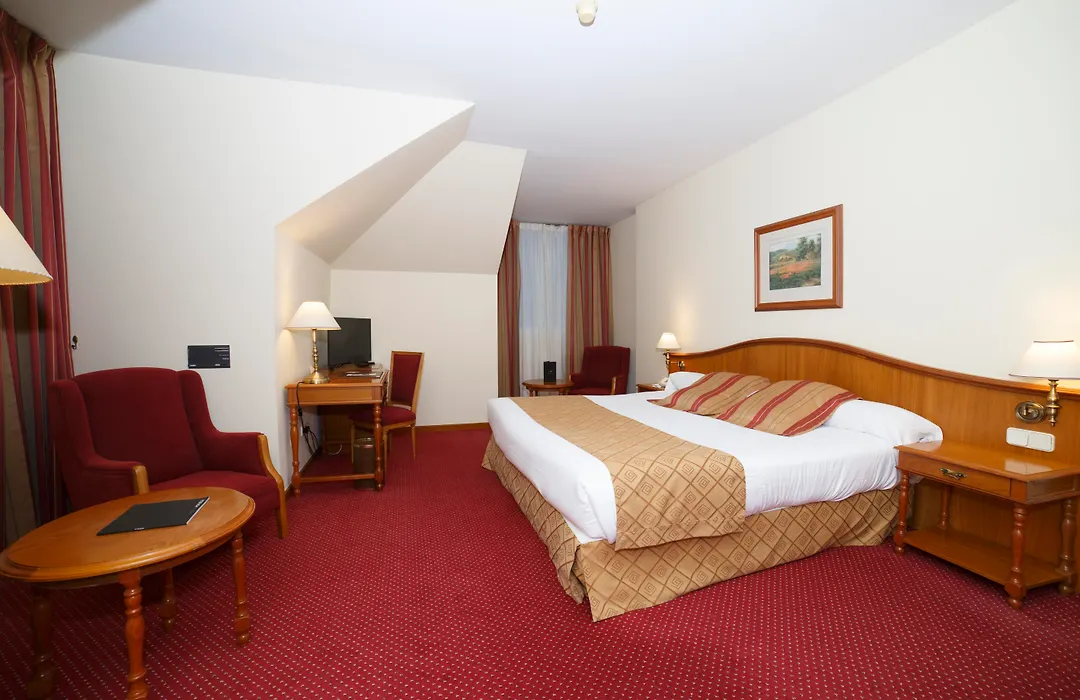 Hotel Hoyuela-1