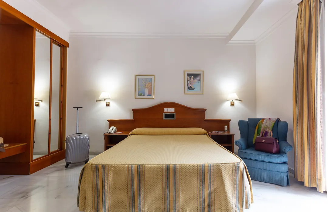 Hotel Abades Loja-1