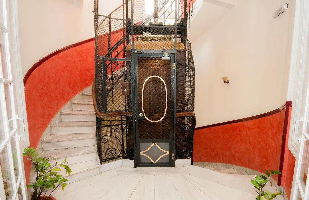 Cecil Hotel-1
