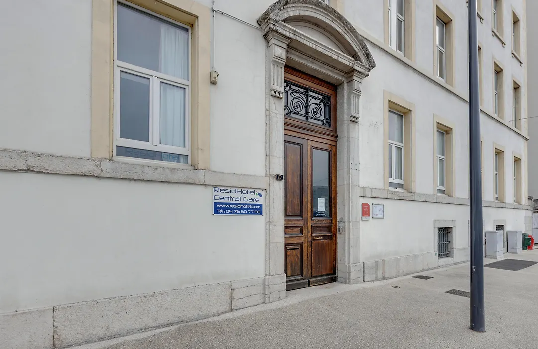 Residhotel Le Central'Gare-1