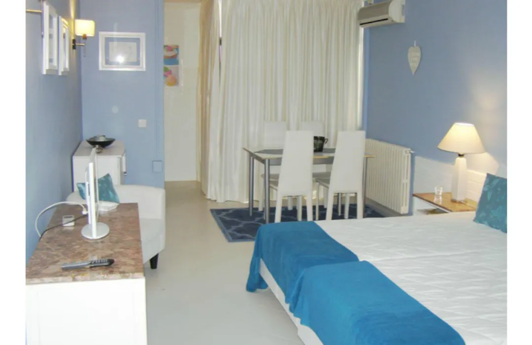 Algar Apartments-1