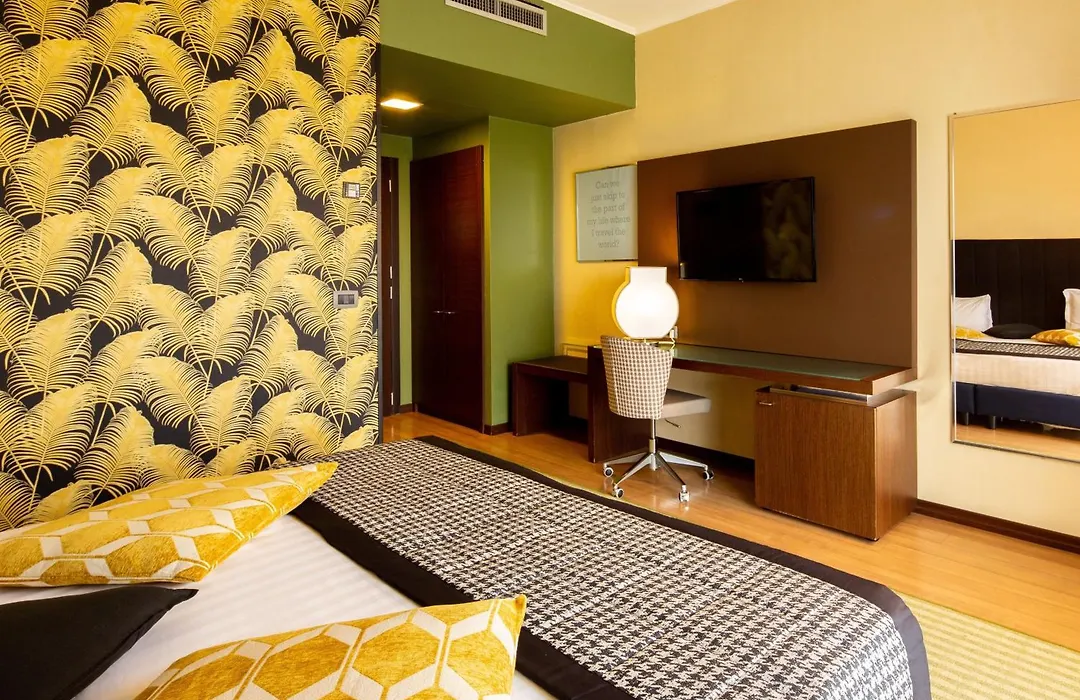 Holiday Inn Turin Corso Francia By Ihg-1