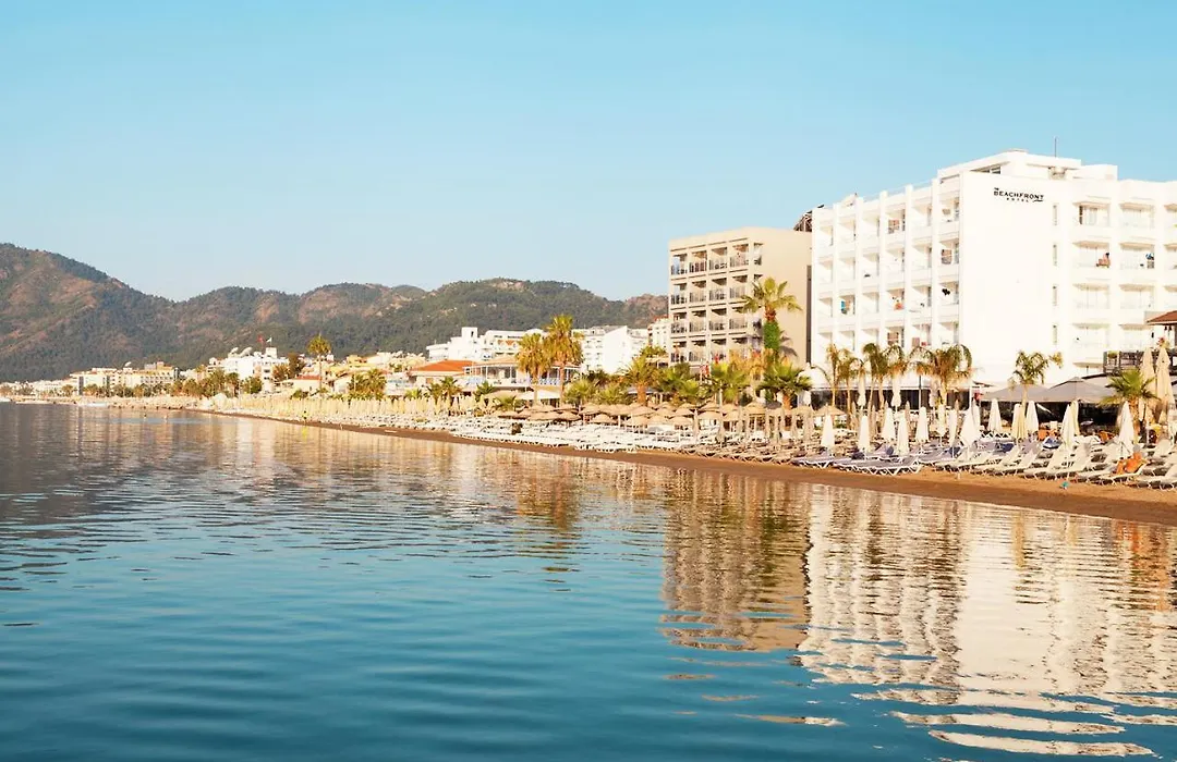 The Beachfront Hotel Adult Only 16 Plus-1