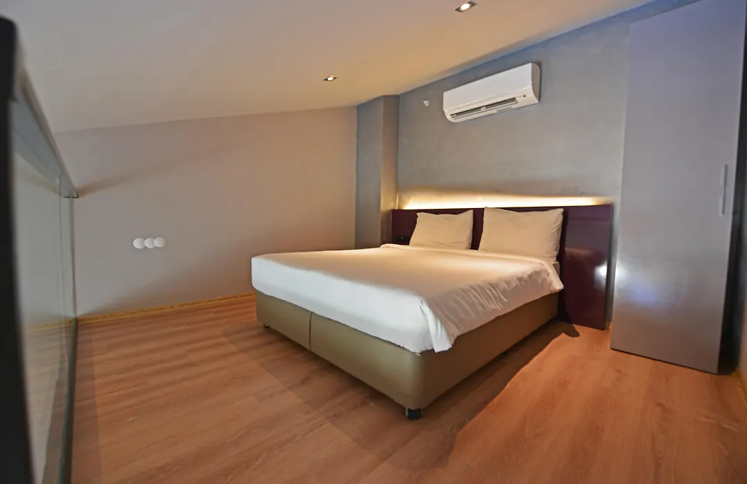 Mirage World Hotel-1