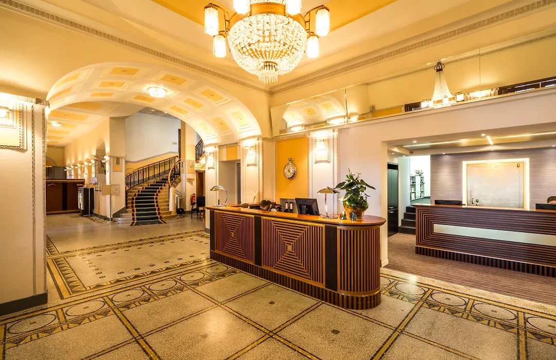 Art Deco Hotel Montana-1
