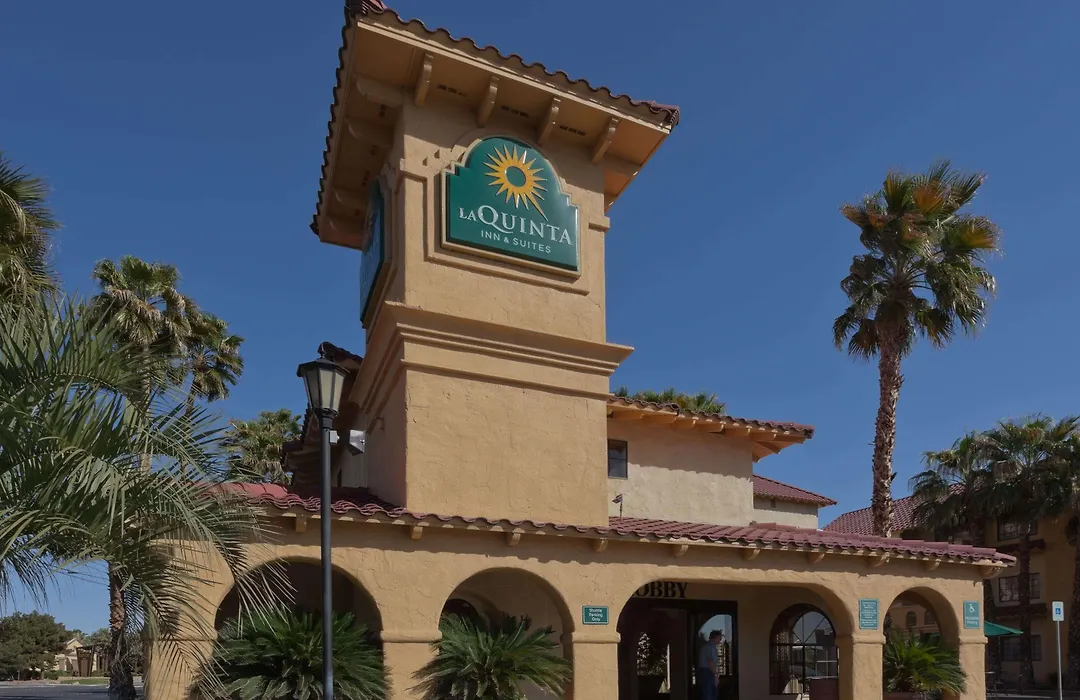 La Quinta by Wyndham Las Vegas Airport N Conv.-1