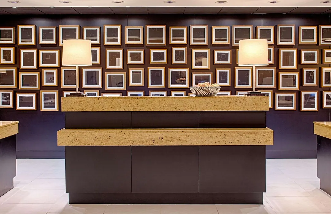 Doubletree By Hilton Hotel Houston Greenway Plaza-1