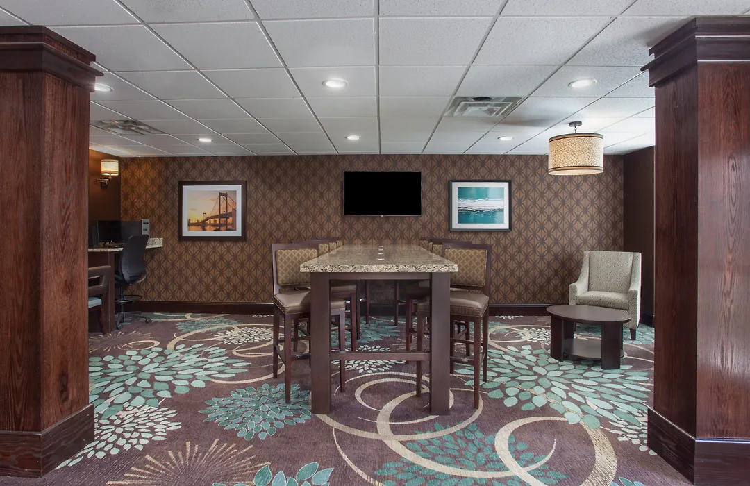 Hilton Greenville-1