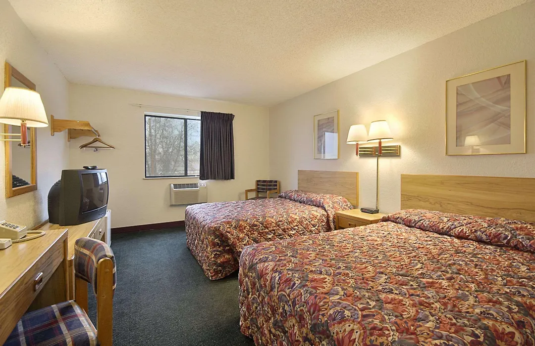 Super 8 By Wyndham Rawlins Wyoming-1