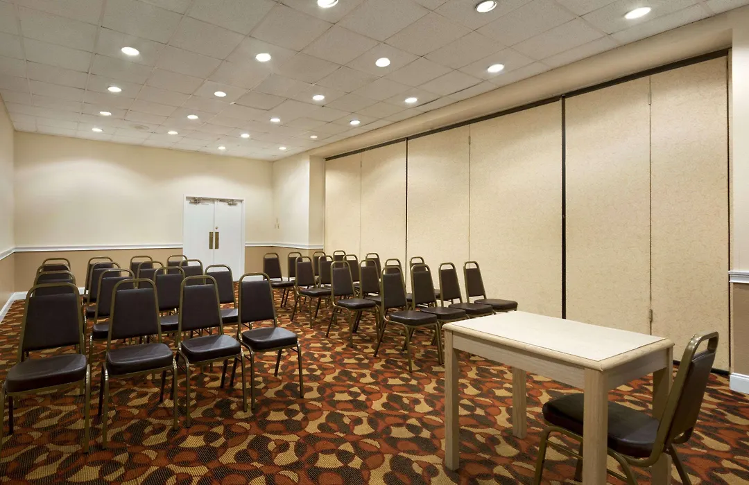 Days Inn By Wyndham Birmingham Al-1