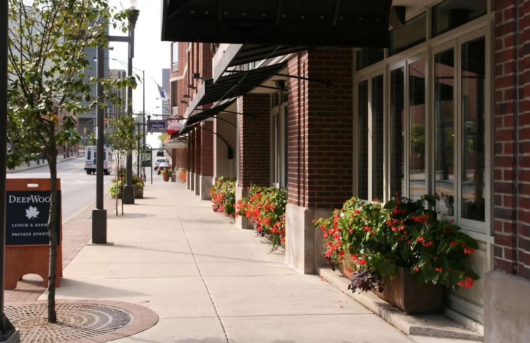 Hampton Inn & Suites Columbus-Downtown, Ohio-1