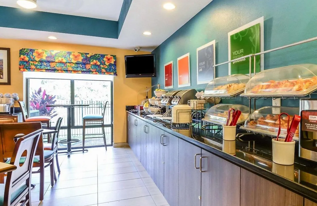 Comfort Suites Tampa - Brandon-1