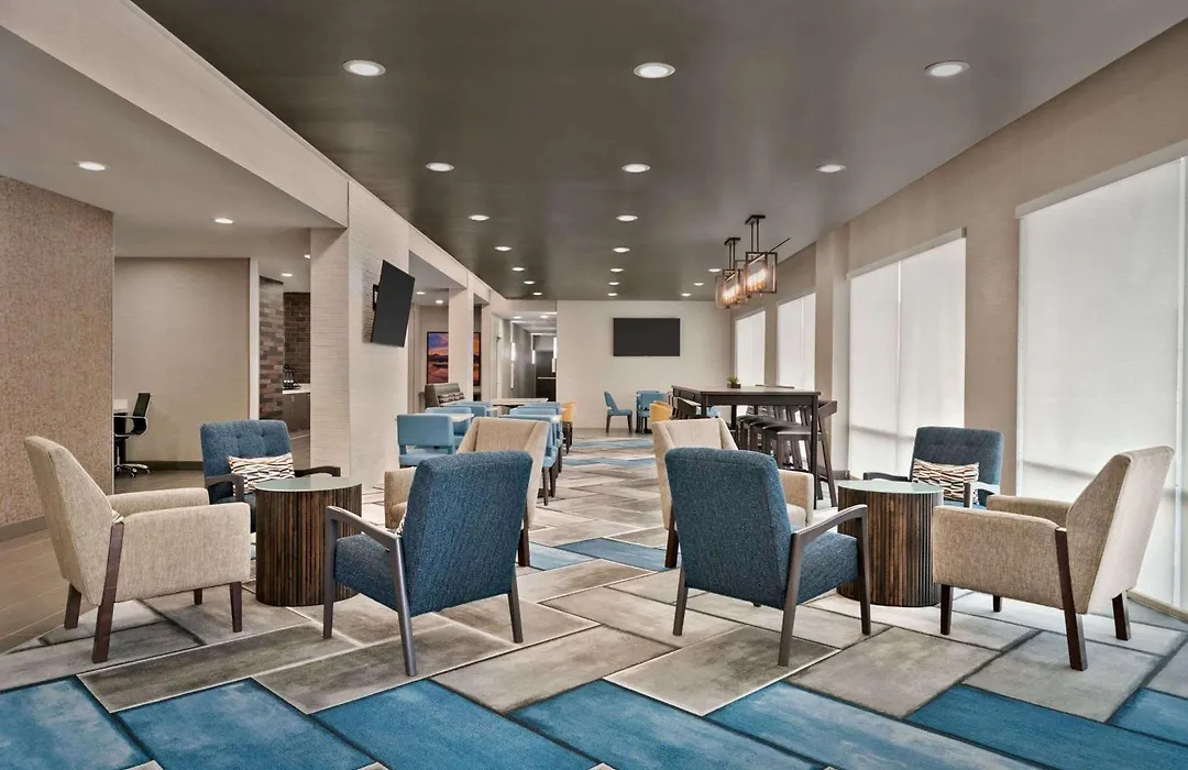 La Quinta Inn & Suites By Wyndham San Bernardino-1