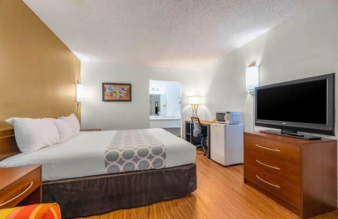 Econo Lodge Crystal River-1