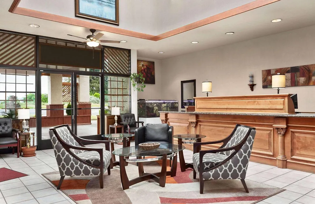 Ramada By Wyndham Arcata-1