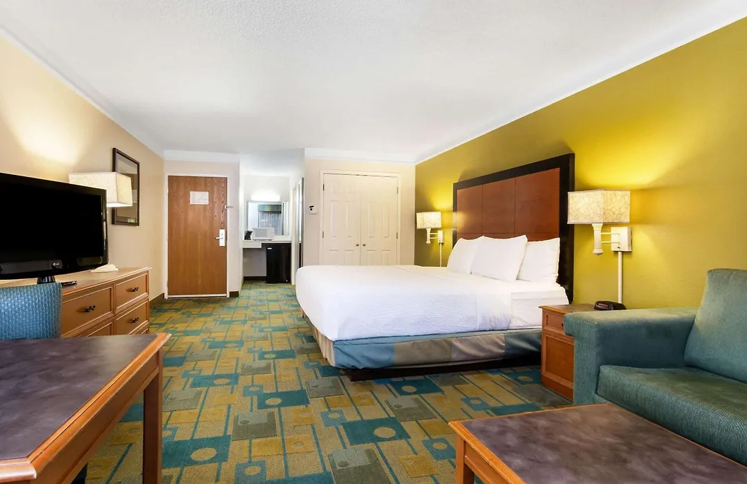 La Quinta By Wyndham St. Pete-Clearwater Airport-1