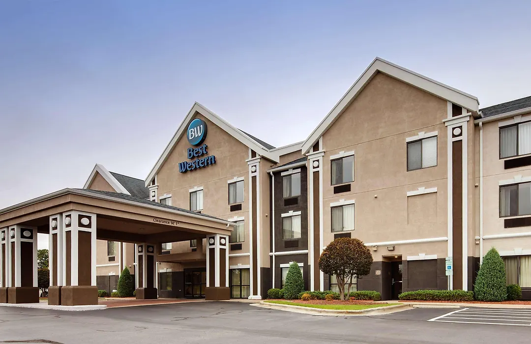Best Western Smithfield Inn-1
