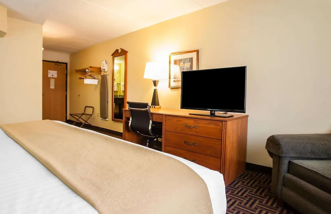Quality Inn Bolingbrook I-55-1