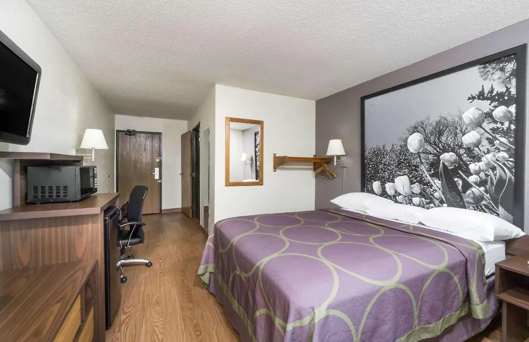 Super 8 By Wyndham Zanesville-1