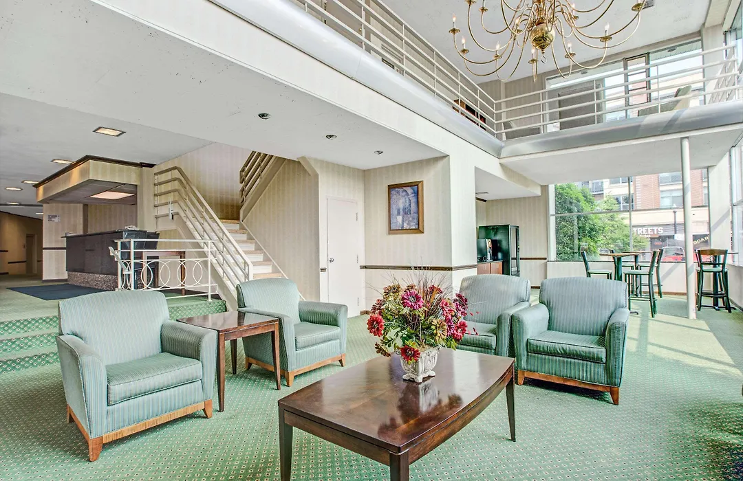 Days Inn By Wyndham Arlington/Washington Dc-1
