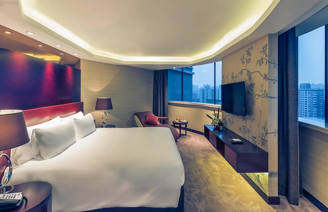 Madison Shanghai Hongqiao-1