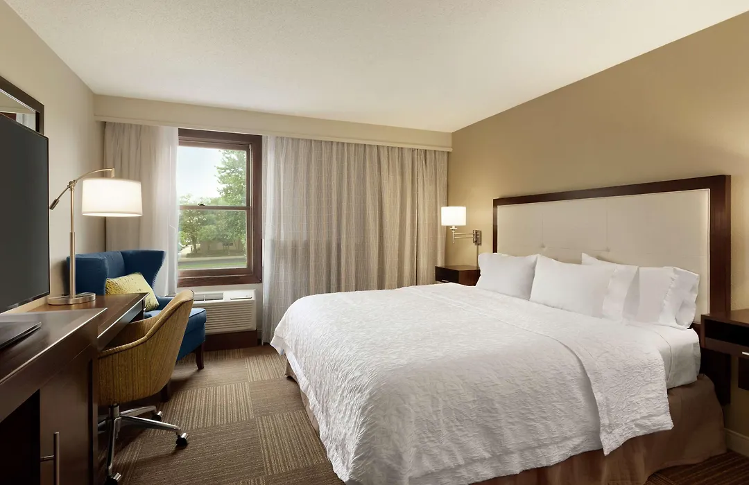 Hampton Inn And Suites Springdale-1