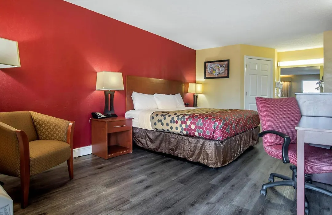 Econo Lodge Tupelo Barnes Crossing-1