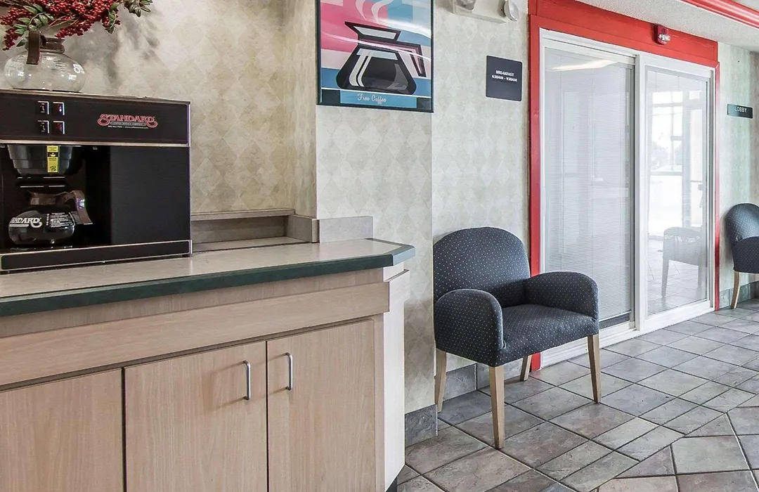 Econo Lodge Morristown-1