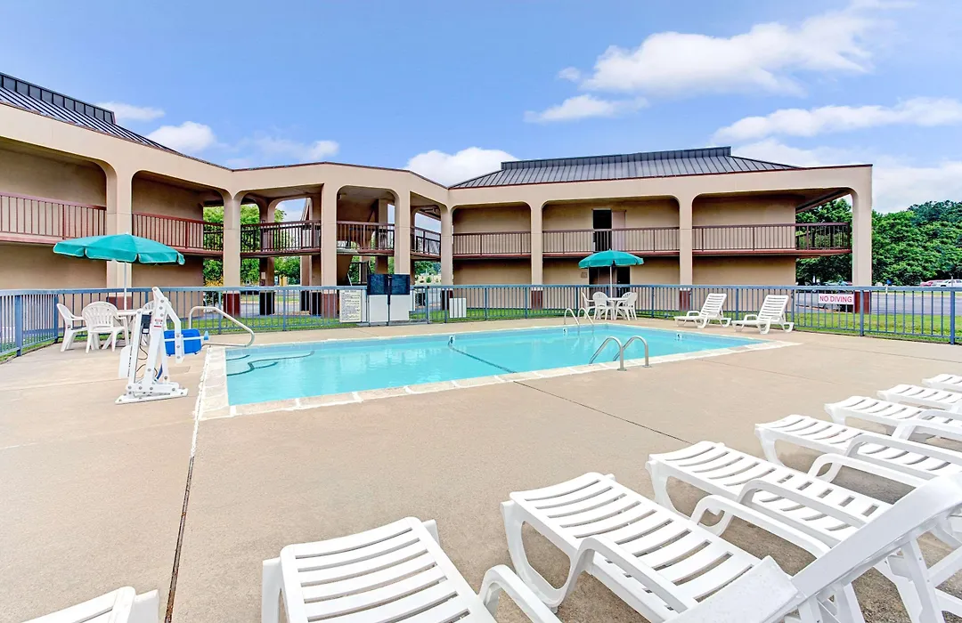 Days Inn By Wyndham Wilson-1
