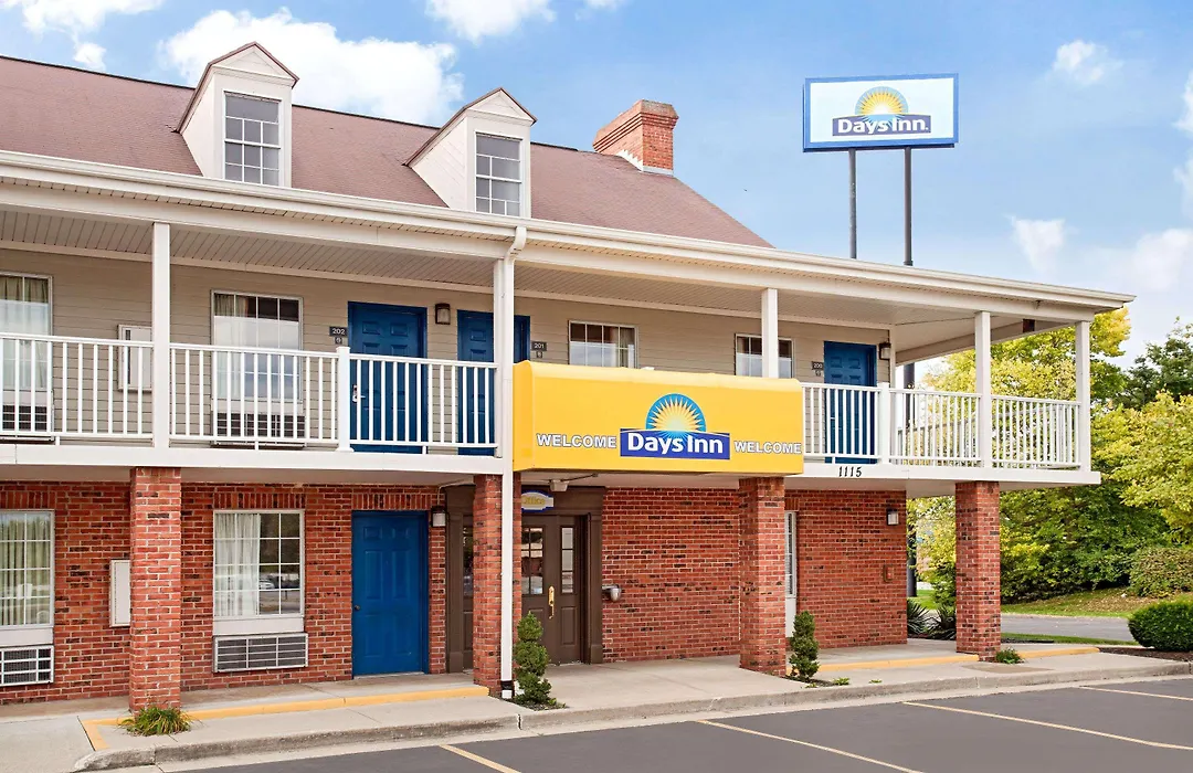 Days Inn By Wyndham Auburn-1