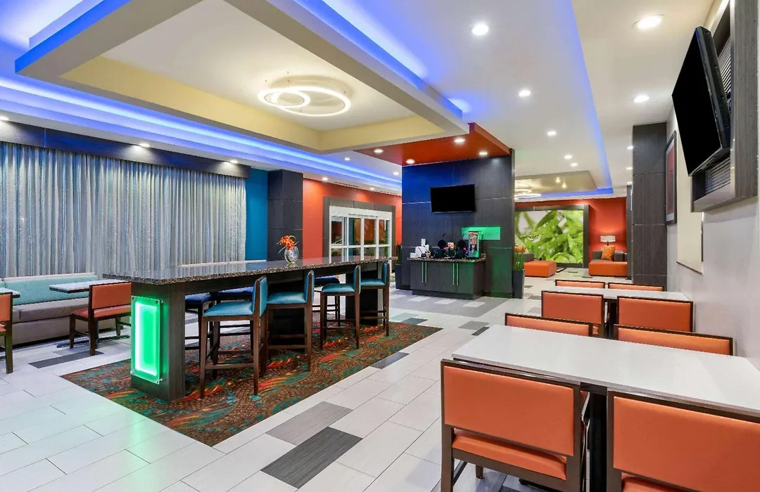 La Quinta By Wyndham Muskogee-1