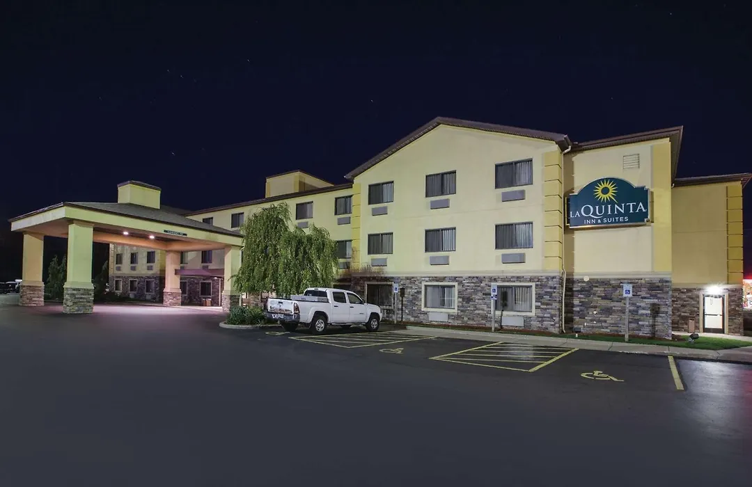 La Quinta By Wyndham Erie-1