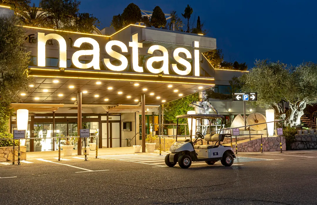 Nastasi Hotel & Spa-1