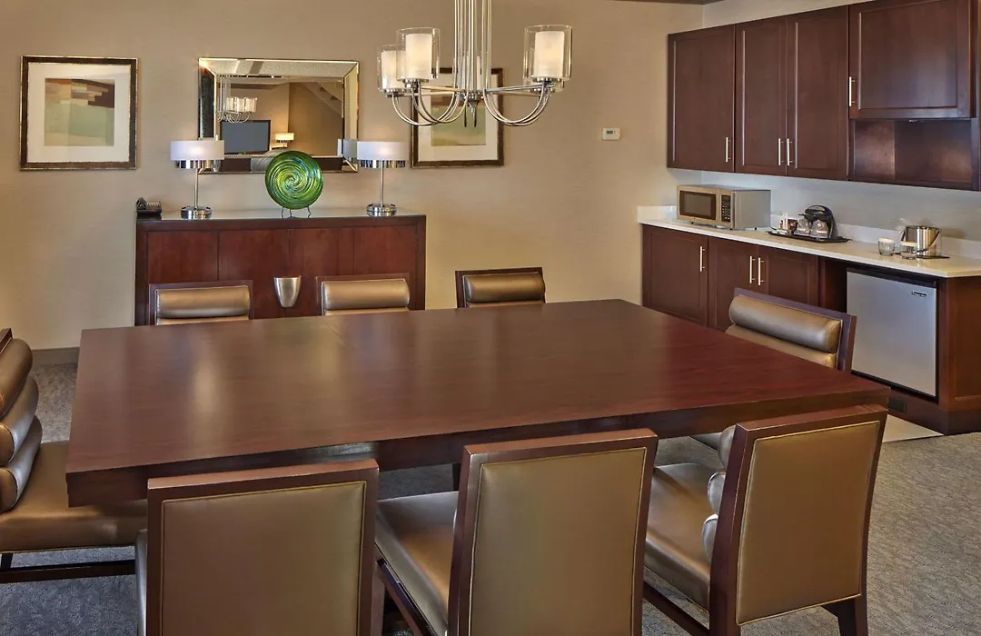 Doubletree By Hilton Little Rock-1