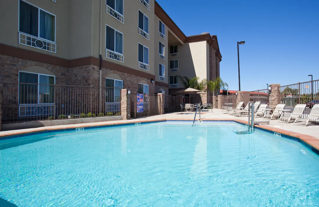 Holiday Inn Express Fresno South By Ihg-1