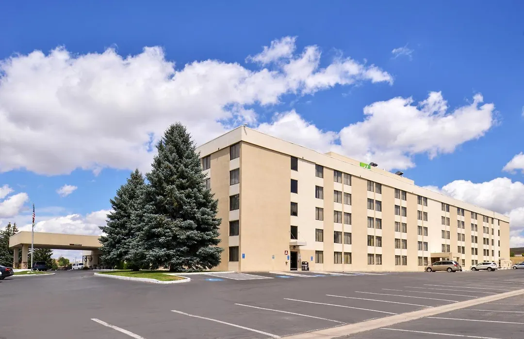 Ramada Plaza By Wyndham Sheridan Hotel & Convention Center-1