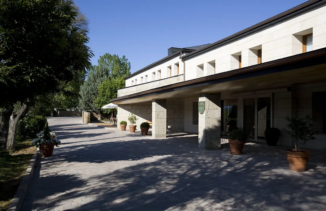Parador de Puebla de Sanabria-1