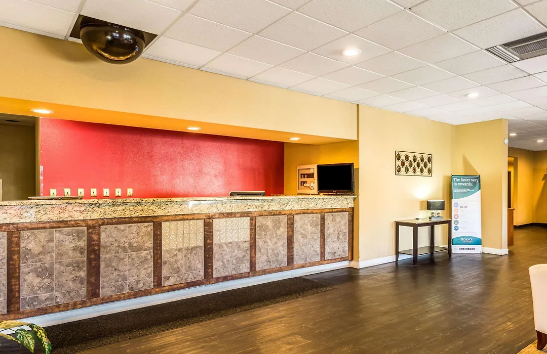 Econo Lodge - Oxmoor-1