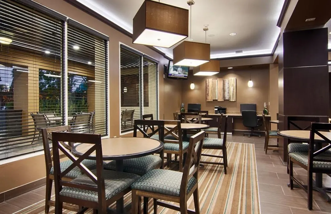 Best Western Plus Seawall Inn & Suites By The Beach-1