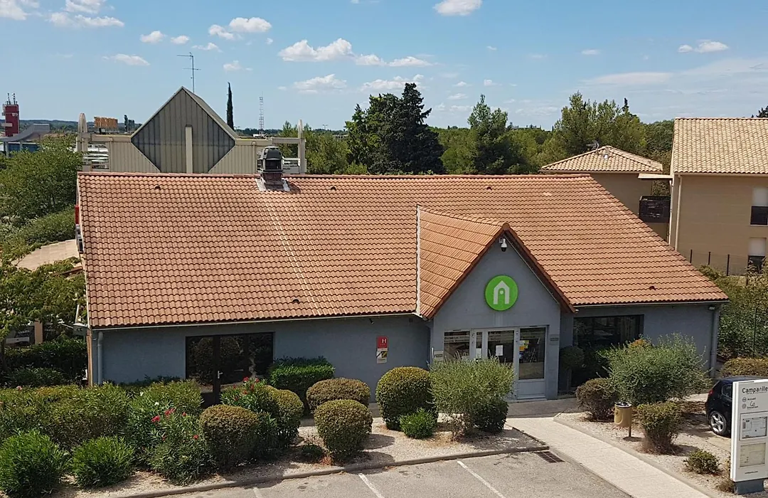 Campanile Salon-De-Provence-1