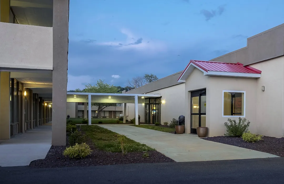 Red Roof Inn Clearfield-1