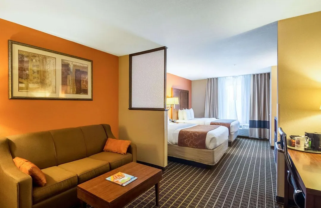 Comfort Suites-1