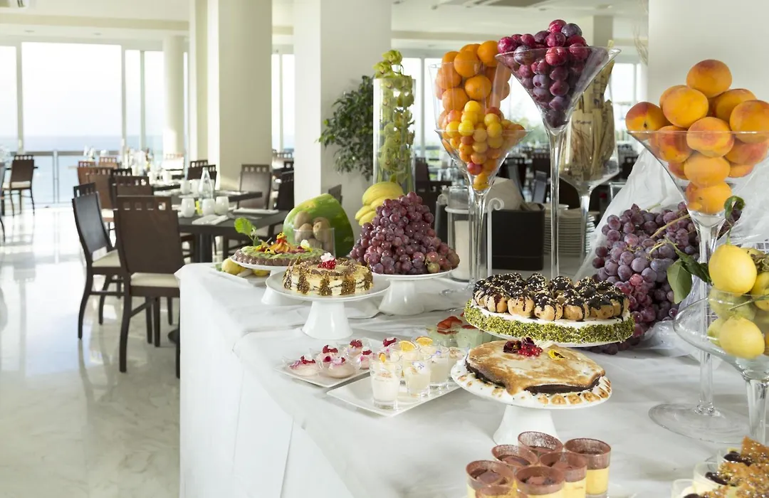Hotel Sans Souci-1