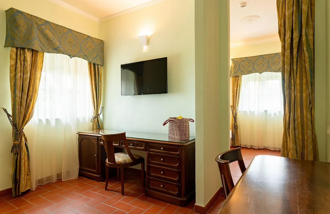 Hotel Villa San Michele-1