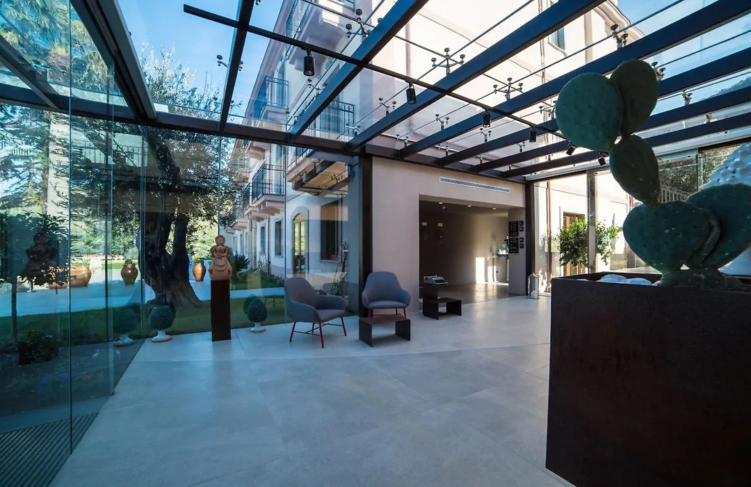 Best Western Plus Hotel Terre di Eolo-1