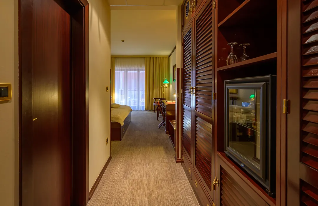 Boutique Hotel Nautica - Spa & Wellness, Free Parking, Pet Friendly-1