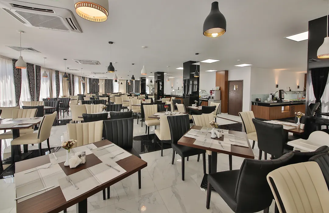 Prestige Deluxe Hotel Aquapark Club - All inclusive-1